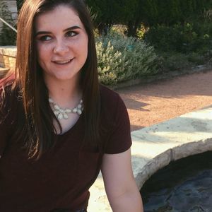 Meet your Posher, Olivia